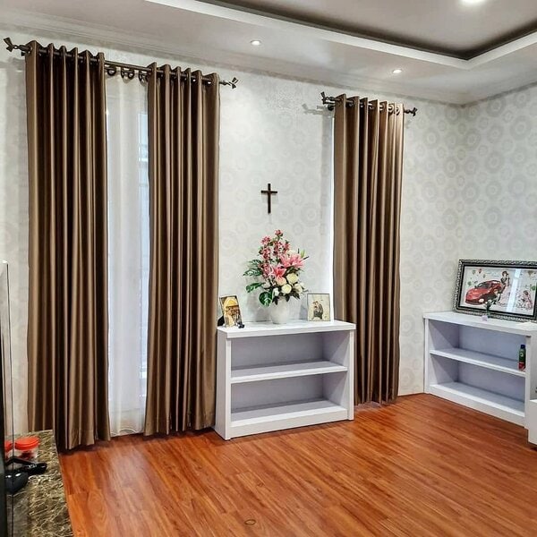 Curtain Onna Promo