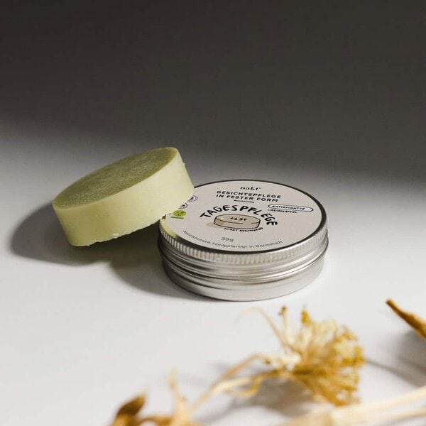 Tagespflege reichhaltig • Gesichtsbutter in fester Form – Bild 4