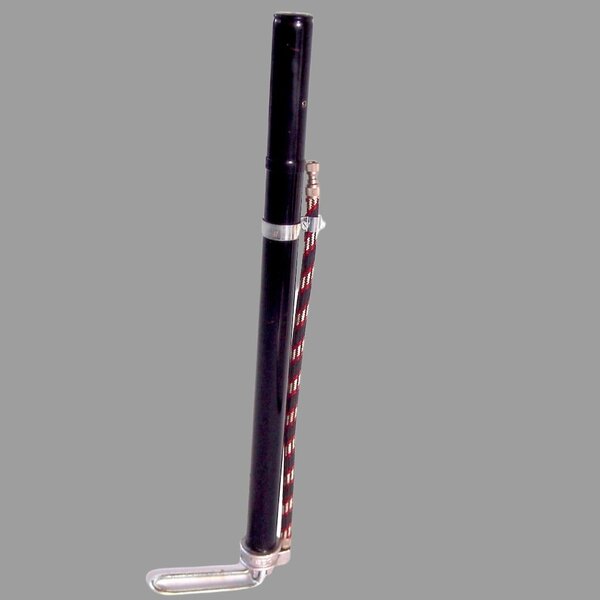 Handpumpe restauriert