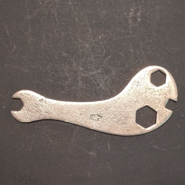 Schraubenschlüssel spezial Schwalbe