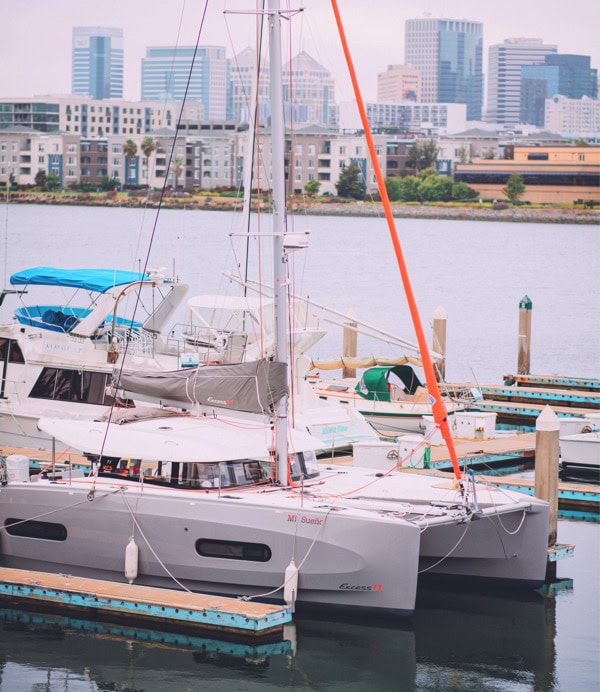 yacht-club-8