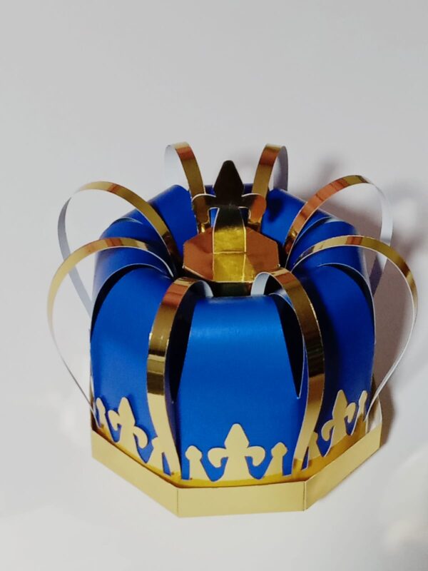 Archivo para cortar y armar caja en forma de corona para día de reyes