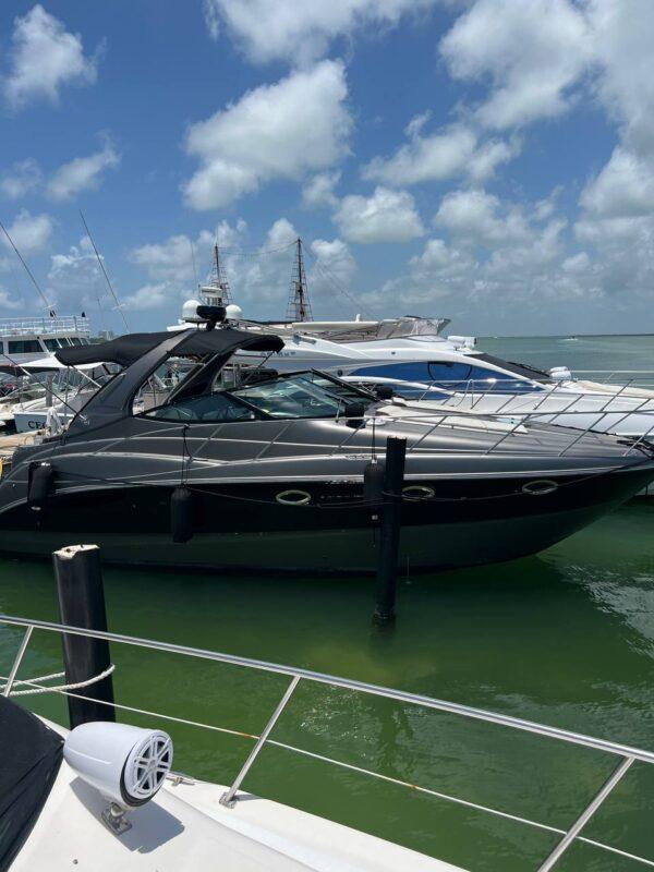 Sea ray Yate - Image 6