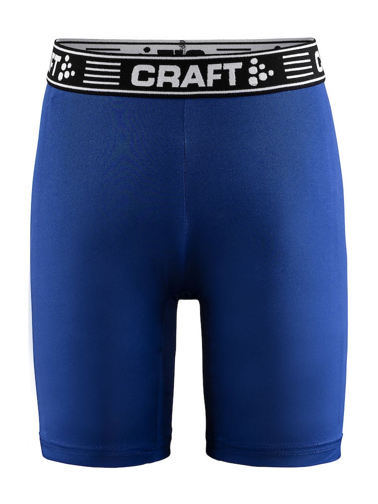Slim and lightweight 9-inch boxers with mesh panels and super-cooling effect.