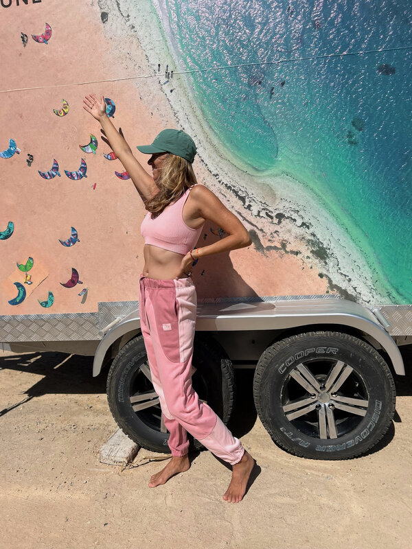 Jogging rose - Oblik Paris