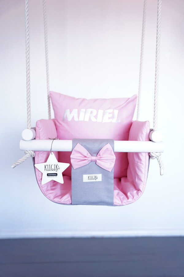 Hall nimeline beebikiik roosa beebisisu ja lipsuga