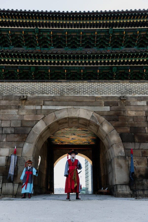 is south korea expensive to travel