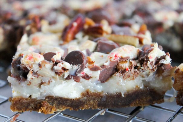 Peppermint Magic Cookie Bars