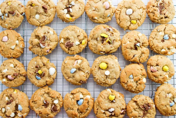 Cadbury_Mini_Egg_Chocolate_Coconut_Cookies