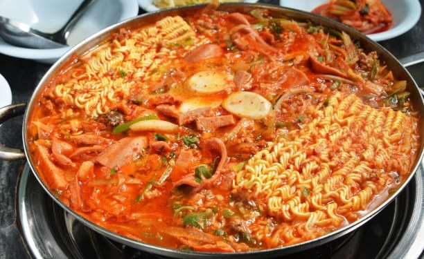 BUDAE JJIGAE HOT POT (VEGAN VERSION)