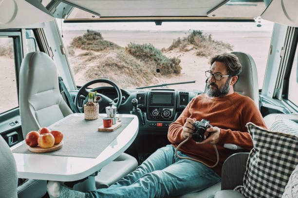 Voyager en camping-car : est-ce la voie à suivre ? 2 rendre votre voyage plus confortable avec camping-car