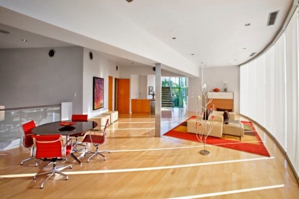 oval dining table completed with modern task chairs to create a perfect meeting desk