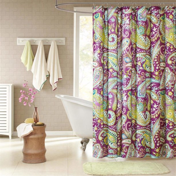 Intelligent Design Melissa shower curtain