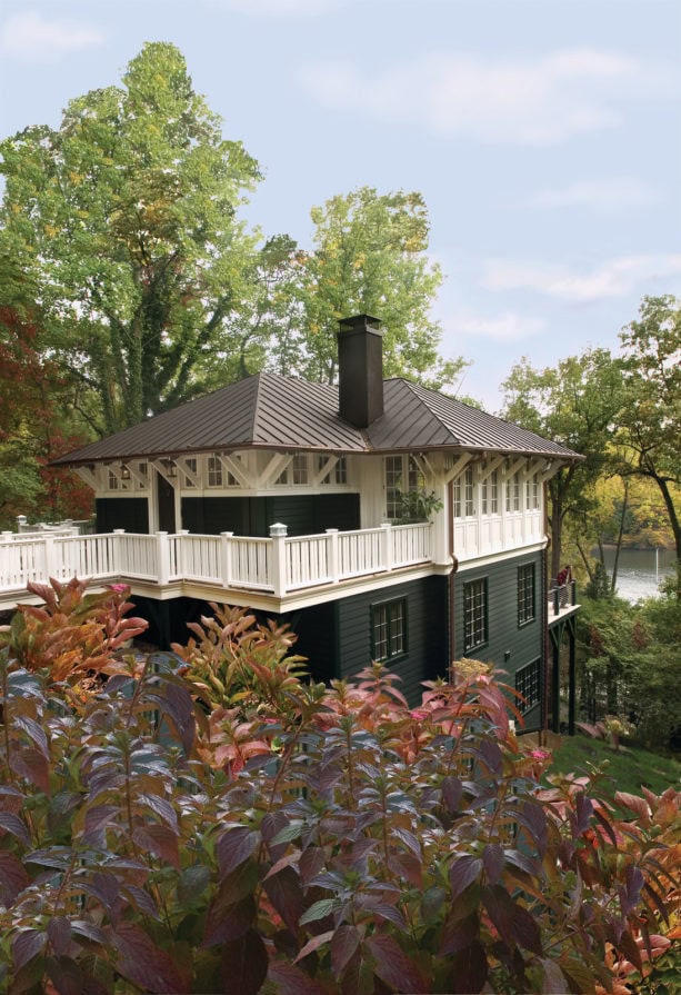 arts and crafts cabin home with exterior paint mix color of benjamin moore charleston green