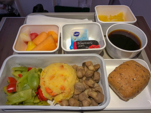 Cathay Pacific Premium Economy cabin review