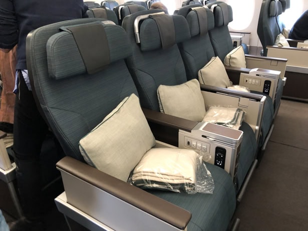 Cathay Pacific Premium Economy cabin review