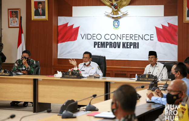 Suasana Rapat Percepatan Pelaksanaan Vaksinasi Covid-19