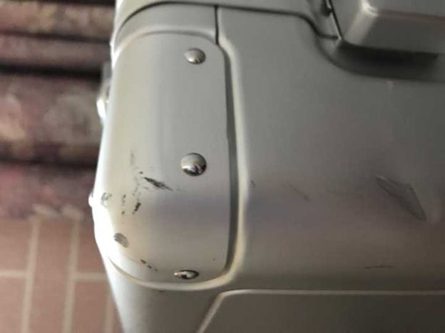 Keeping Your Aluminum Luggage Scratch-Free: Tips and Tricks