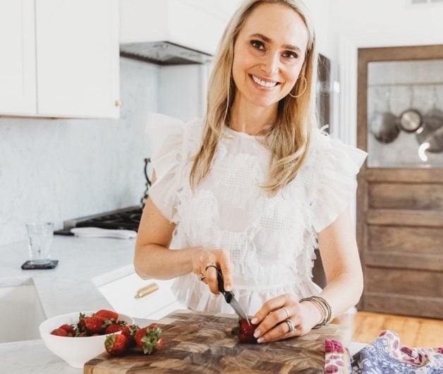 Helen Scoville of Massachusetts: The Art of Eating Intuitively – Breaking Free from Diet Culture