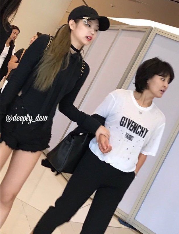 Ibu Jennie BLACKPINK