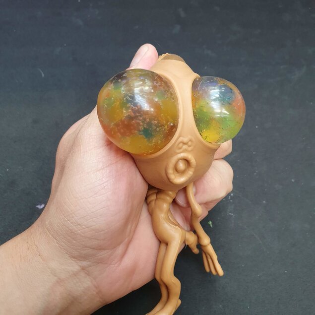 Anti Stress bicho que espreme   Aranha Bruxa  Alien  Caveira    P/  Adulto e Crianças Espremendo