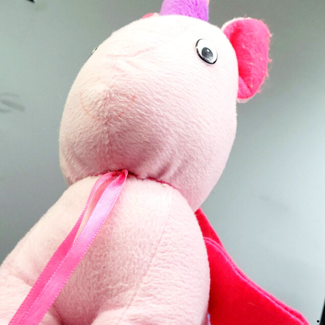 Urso de Pelúcia Unicórnio Rosa – A magia dos unicórnios na sua casa