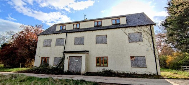 Abandoned School in Wiltshire- Derelict Building