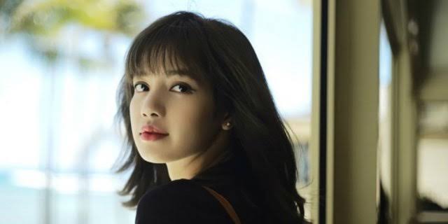 Lisa BLACKPINK Urutan Pertama Wanita Cantik Asia 2019