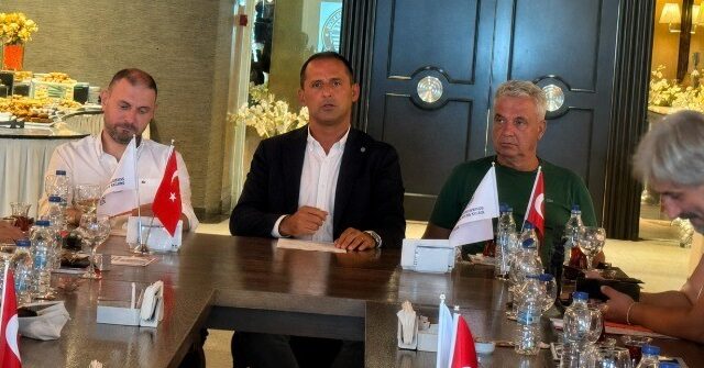 MARMARİS BELEDİYE FK BAŞKANI KARAOSMANOĞLU "HEDEF ŞAMPİYONLUK GECEMİZİ GÜNDÜZÜMÜZE KATACAĞIZ"