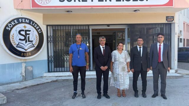 AYDIN’IN SÖKE İLÇESİNDE BU YIL EĞİTİM-ÖĞRETİM HAYATINA BAŞLAYAN SÖKE FEN LİSESİ, 2026-2027 EĞİTİM-ÖĞRETİM YILINDA İLK ÖĞRENCİLERİNİ KARŞILAYARAK DERS BAŞI YAPTI.