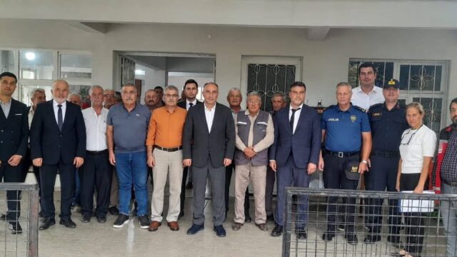 MUĞLA’NIN YATAĞAN İLÇESİNDE KAYMAKAM TURGAY İLHAN, BAKANLIĞIN KIRSAL MAHALLE ZİYARETLERİ KAPSAMINDA YEŞİLKÖY, CAZKIRLAR VE YAYLA MAHALLELERİNDE VATANDAŞLARLA BİR ARAYA GELEREK TALEP VE SORUNLARINI YERİNDE DİNLEDİ.