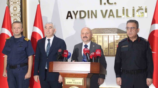 AYDIN VALİLİĞİ KOORDİNESİNDE YÜRÜTÜLEN ÇALIŞMALAR KAPSAMINDA İL GENELİNDE SON BİR AYDA ÇEŞİTLİ SUÇLARDAN ARANAN BİN 78 KİŞİ YAKALANIRKEN, AYDIN VALİSİ DR. OSMAN VAROL VATANDAŞLARIN HUZUR VE GÜVENLİĞİ İÇİN ÇALIŞMALARIN ARALIKSIZ SÜRECEĞİNİ VURGULADI.