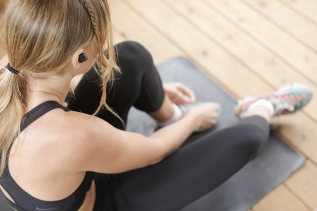 Red Light Therapy: Why Athletes and Everyday People Are Turning to It for Better Recovery and Sleep