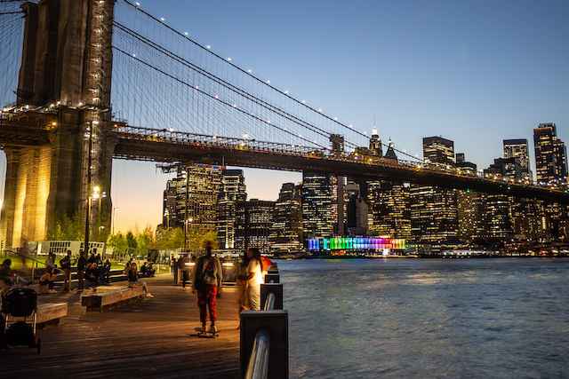 Brooklyn 36 Skyline Manhattan DUMBO