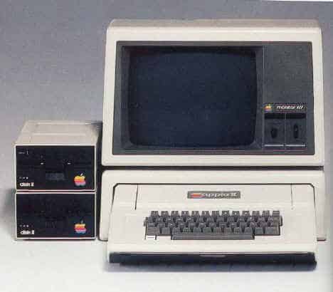 Apple II (1977) Apple II (1977)