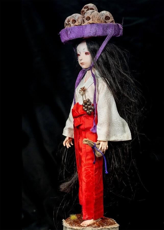Tokyo Jesus - Beautiful Bizarre Artist Directory