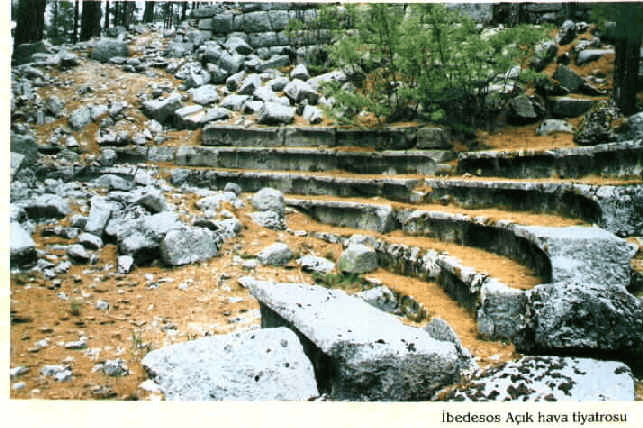 İdebessos Antik Kenti tiyatrosu