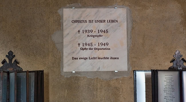 This is really a bad job - that could be nicer. This one is for the fallen from 1939-45 and the ones that died while been deported from 45 to 49. Below you see the list with the names