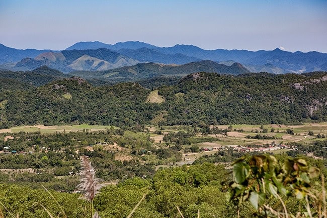 Farmland takes over the mountains