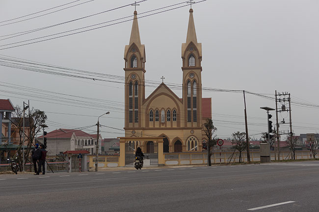 Another Church close to Kỳ Nam