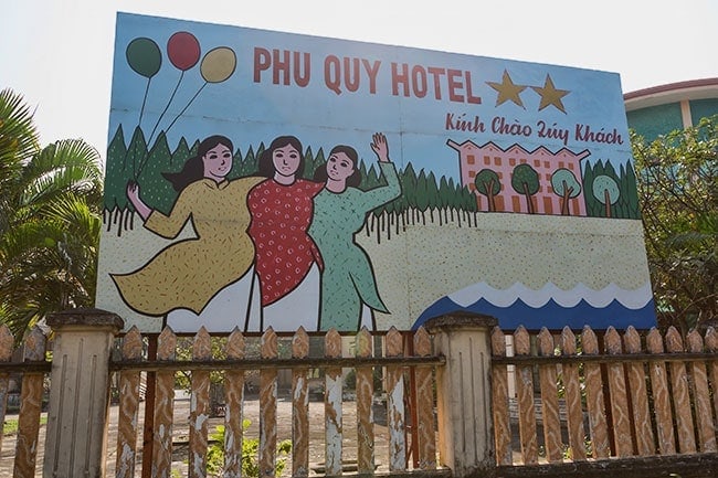 Advertising for a hotel in Đồng Hới