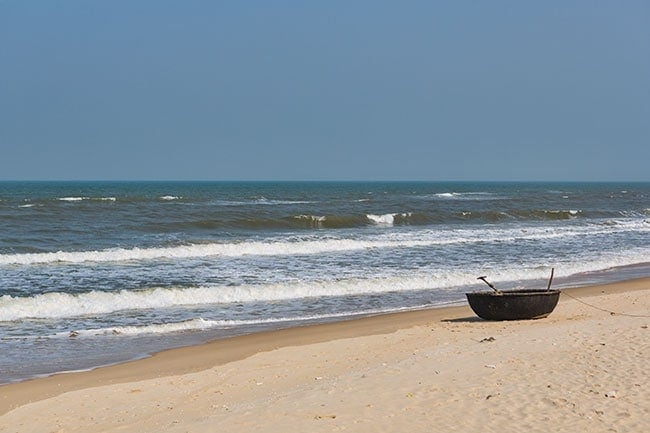 The beach at Quốc Phòng