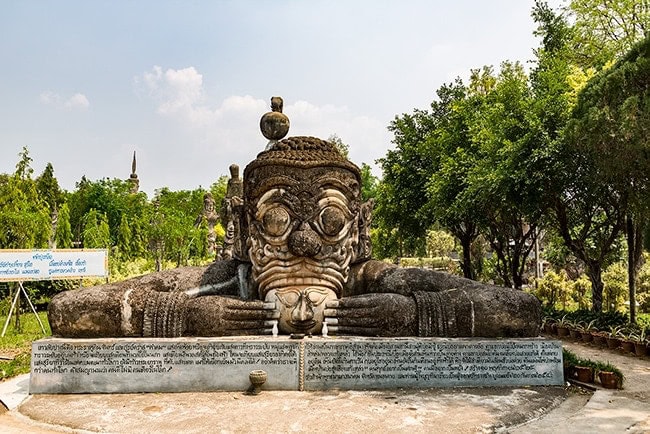 The first statue after the entrance