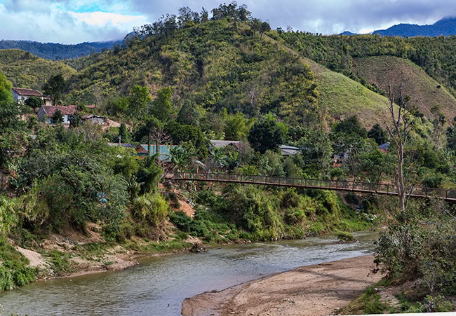 A lot of small villages on the other side of the river can only be acceded over small bridges