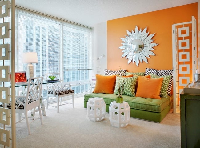 Combinación de verde y naranja
