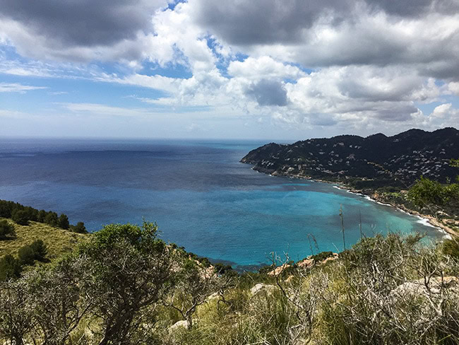 Up to the Torre Nova des Cap Vermell