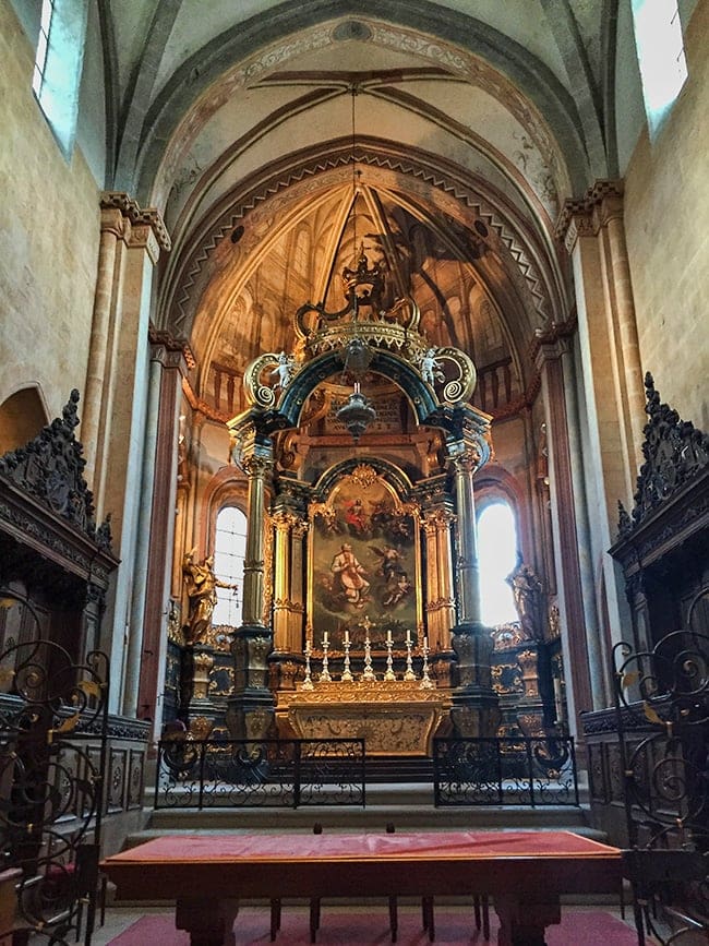 Inside the Collegiate Church