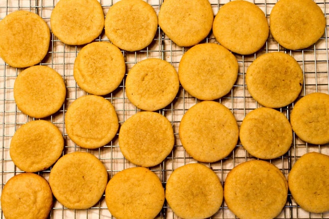 Strawberry Sugar Cookie Sandwich 