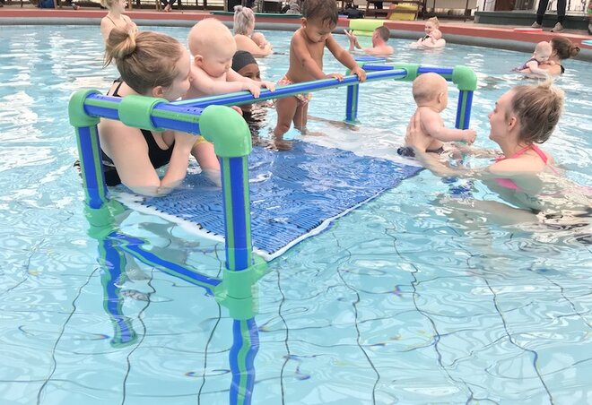baby swimming lesson in Iceland 2018