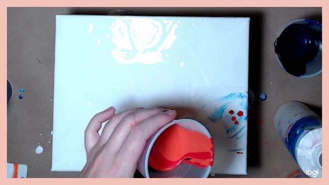 kiss paint pour in progress